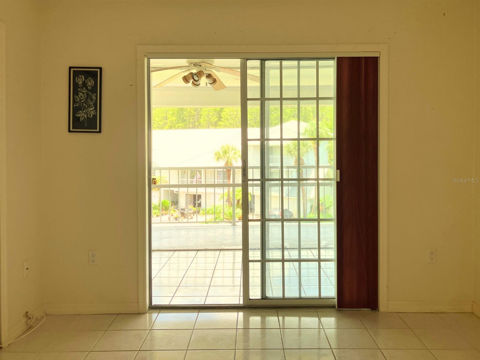 Sliding door onto the balcony