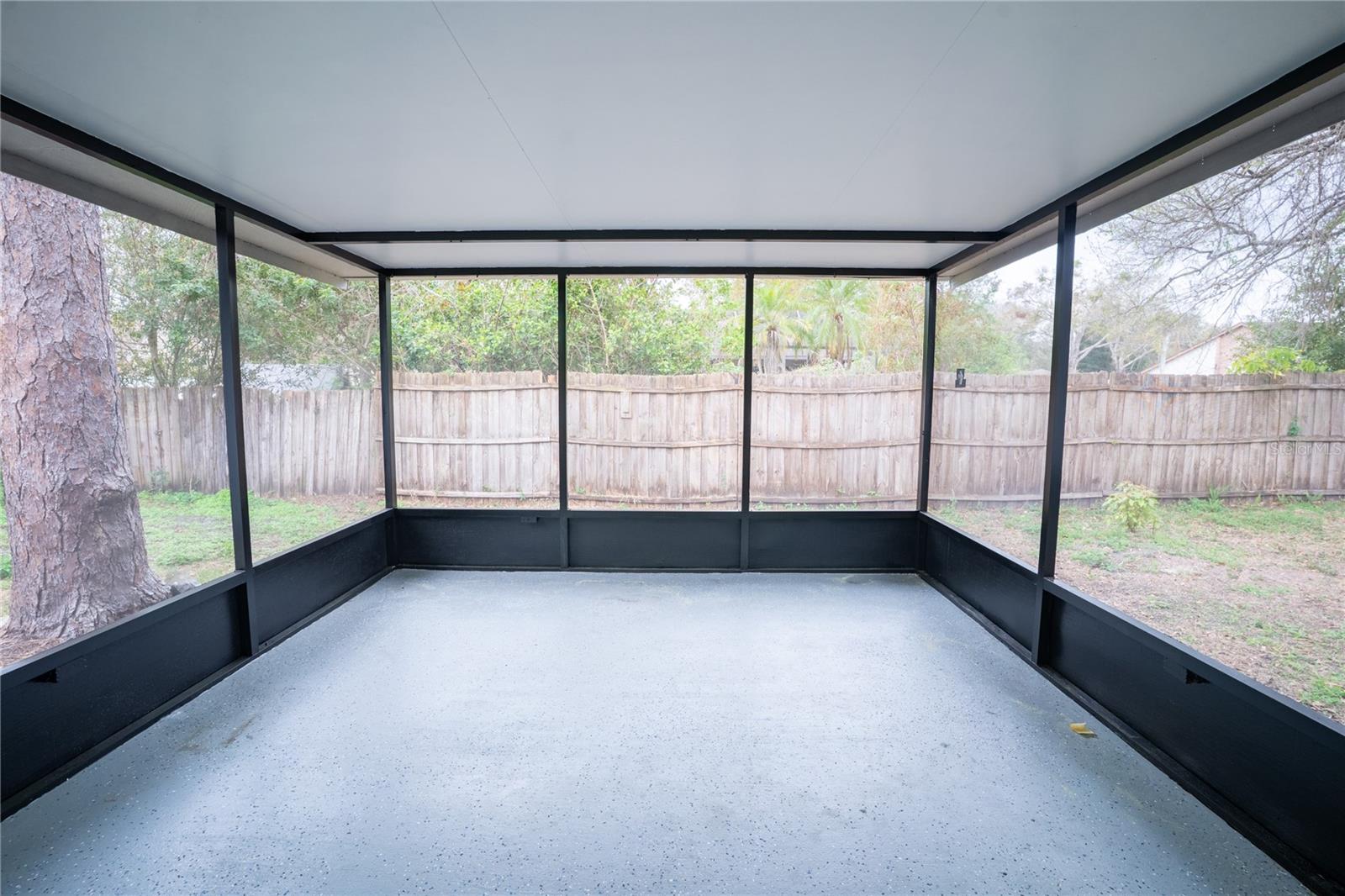 Screened Patio