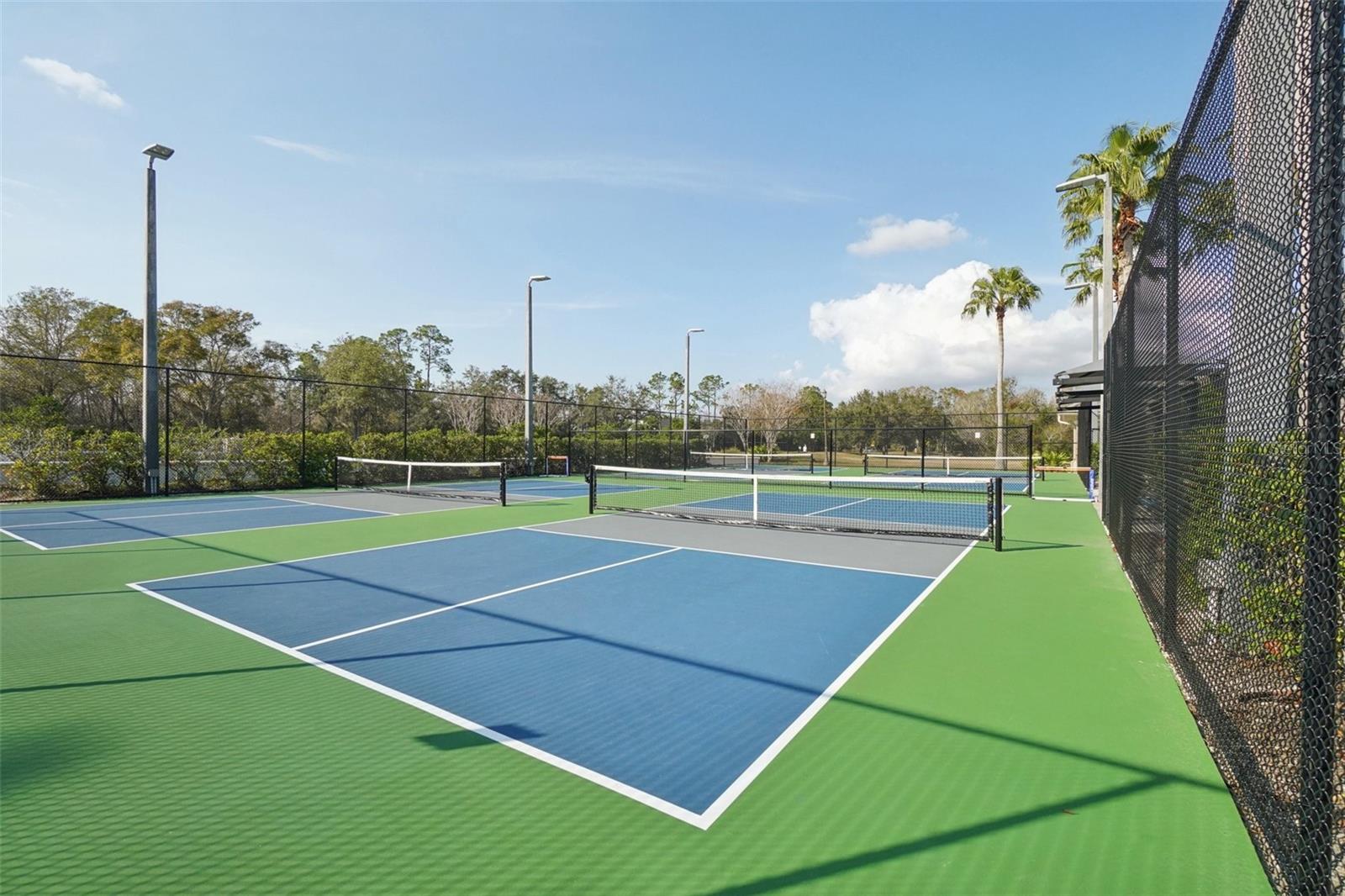 4 new pickleball courts