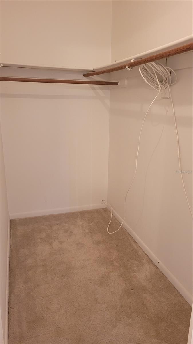 Walk-in closet