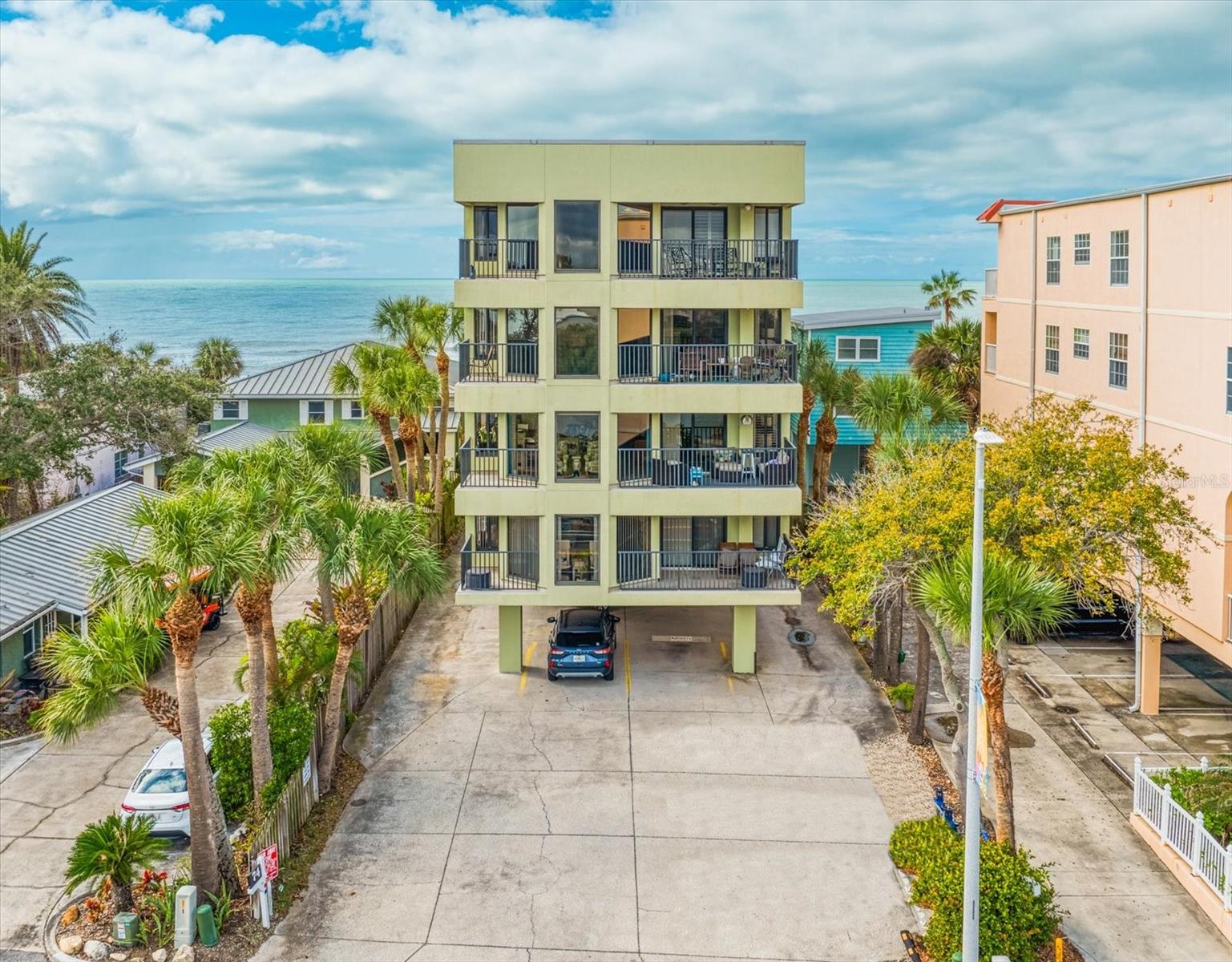 Spacious and desirable floor plan with NO units on either side of you! Multiple balconies and incredible views!