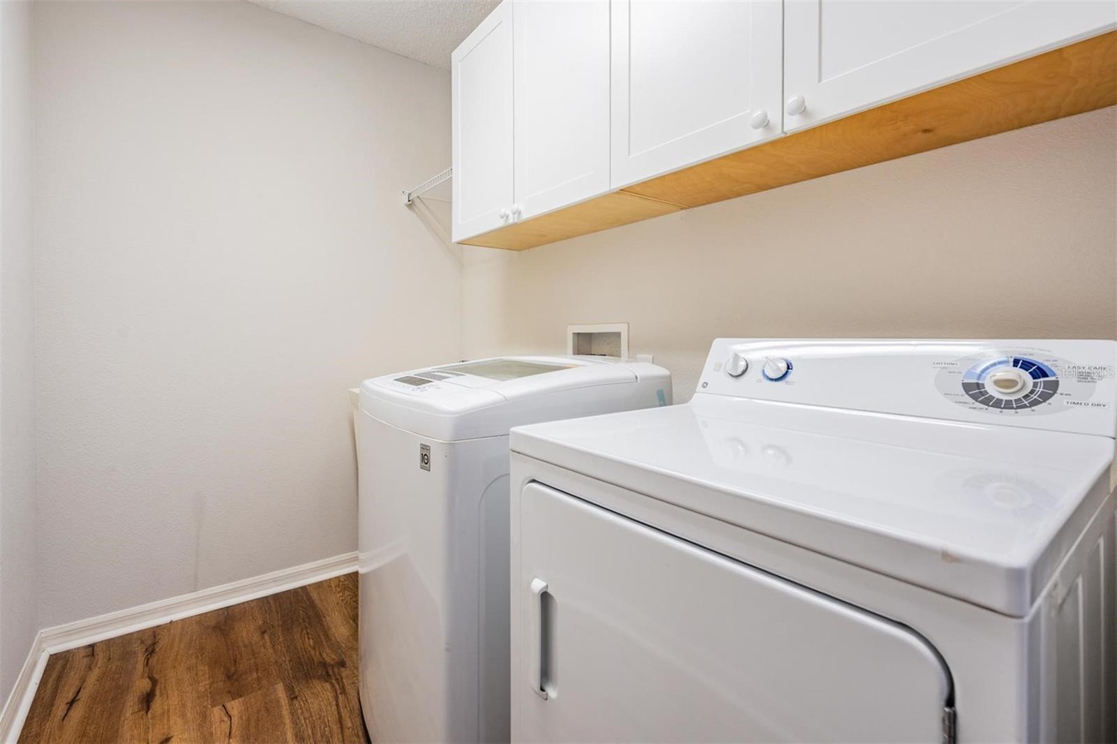 Walk in laundry room