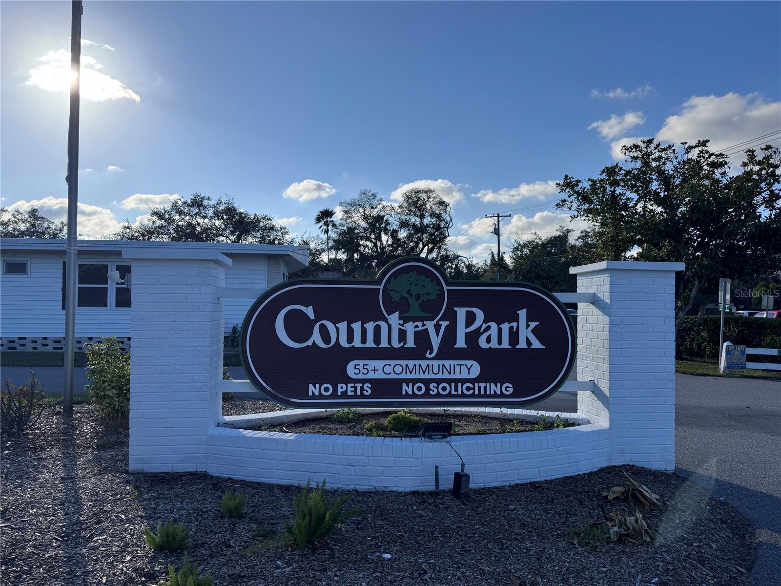 Country Park is a Resident Owned 55 Plus Park.