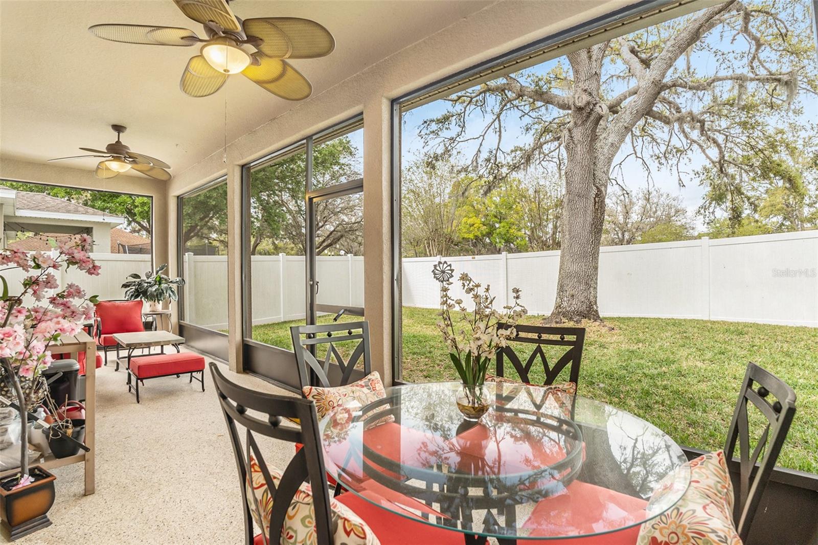 --  Large Lanai w/ Epoxy Flooring and Plenty of Room for Outdoor Dining and Lounging  --