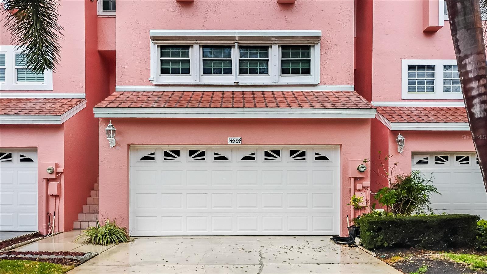 2-car garage