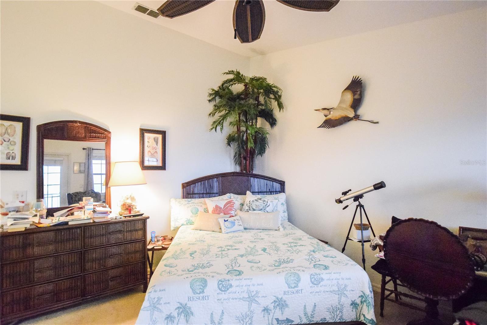 Large Master Bedroom with en-suite bathroom and walk-in closet