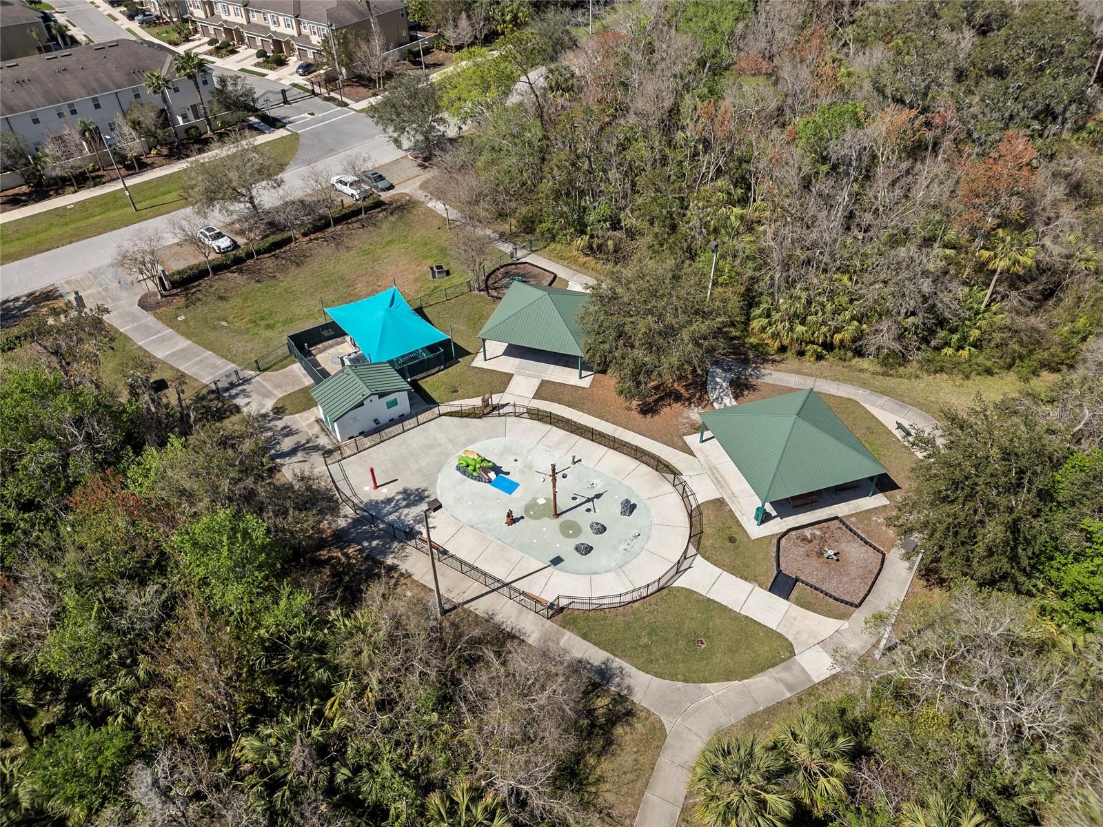 Community Splash Pad right behind the complex.