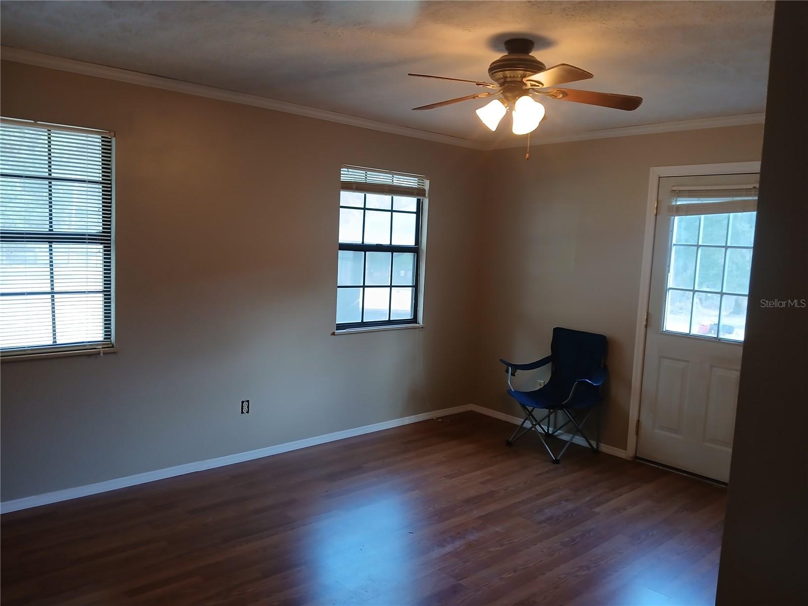 Primary bedroom. Door to side yd