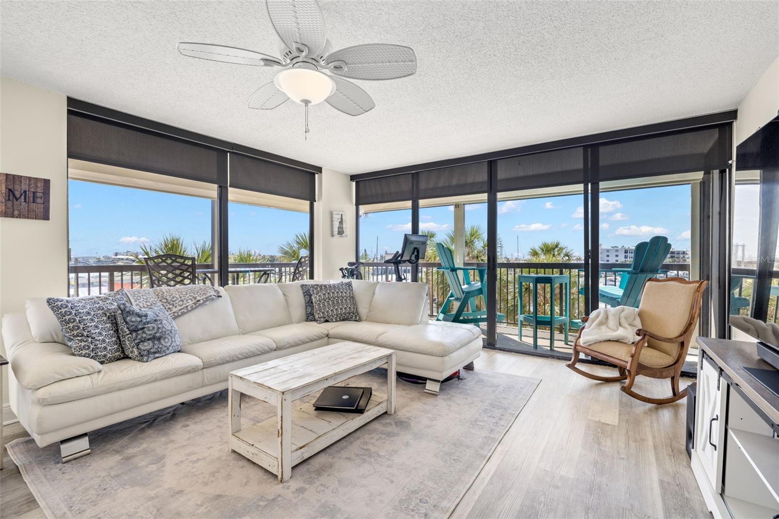 Living Room with wrap around balcony