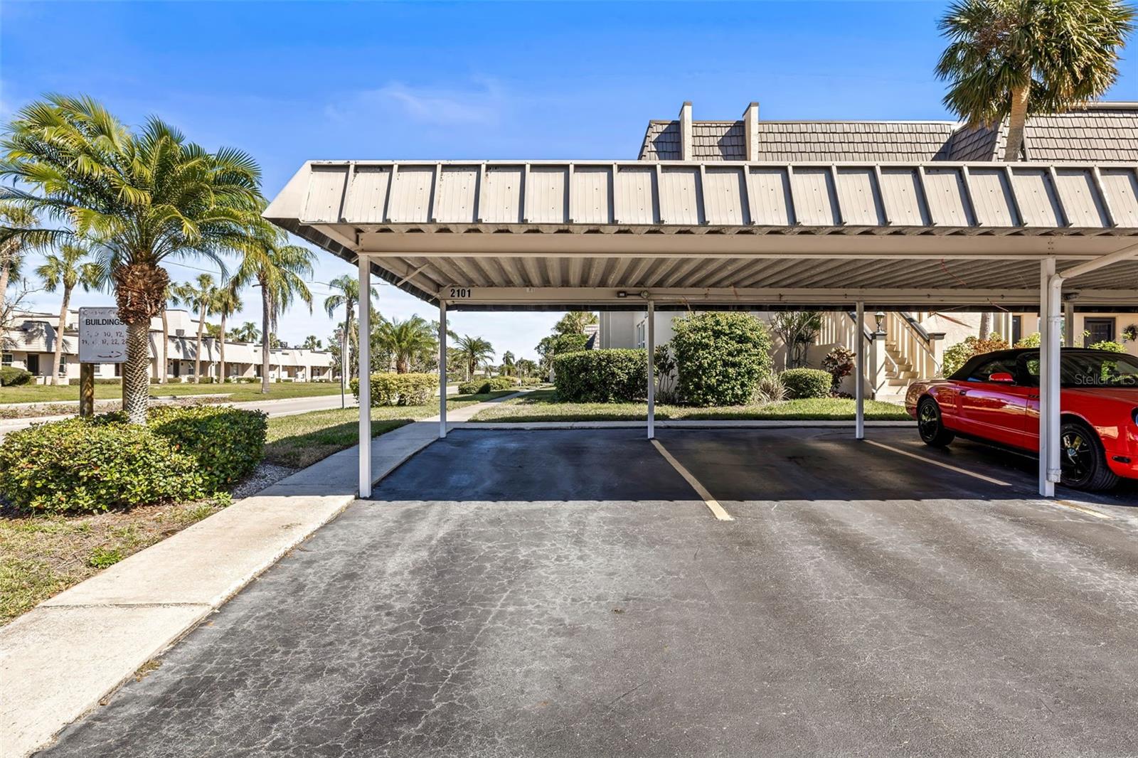 1 Covered Carport Space