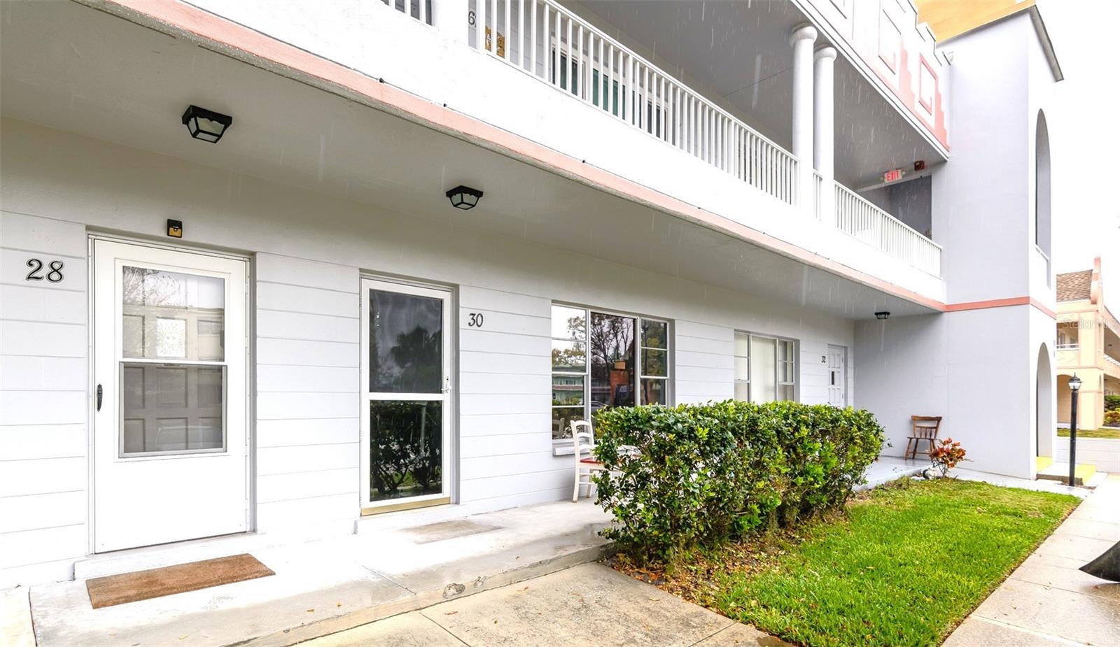 Front Porch 1st Floor