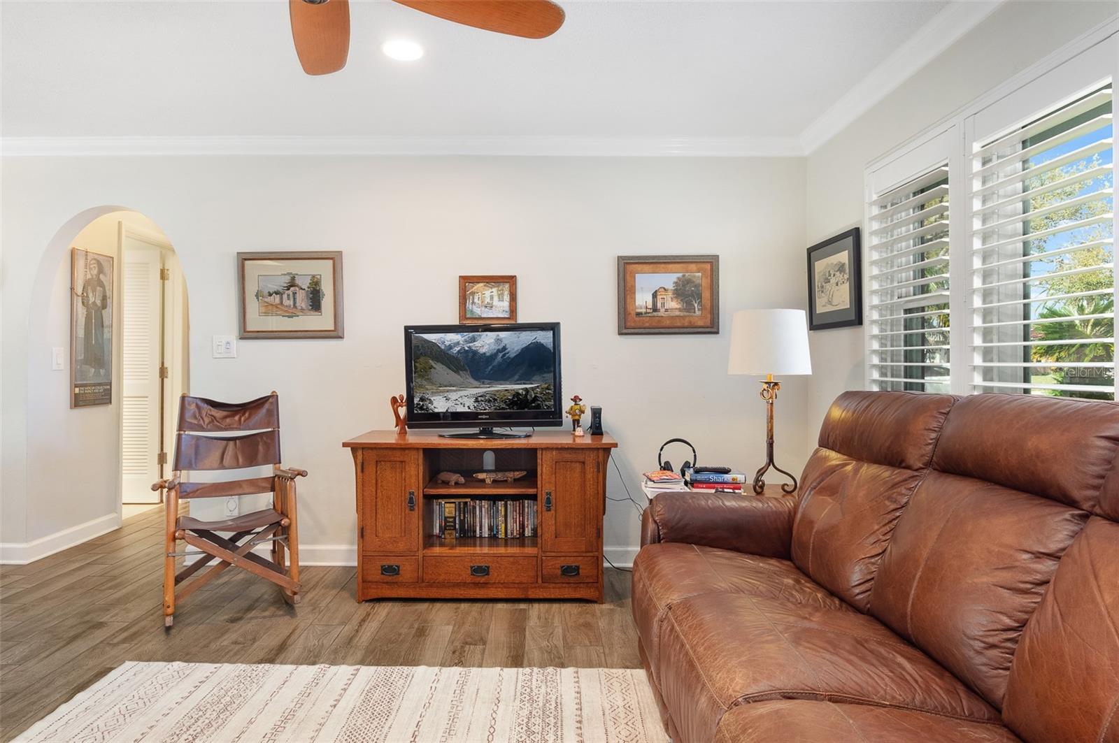 Light & Bright Living Room