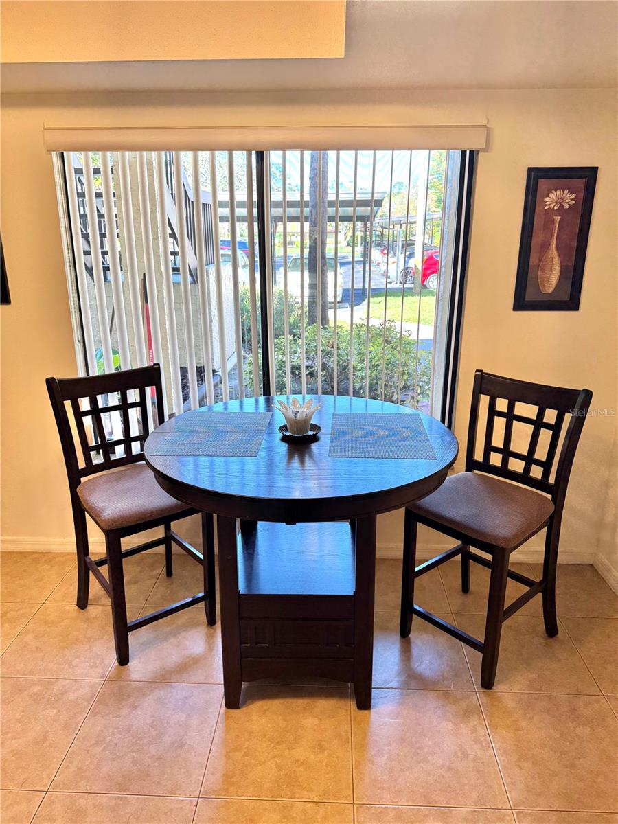 Dinette area in kitchen