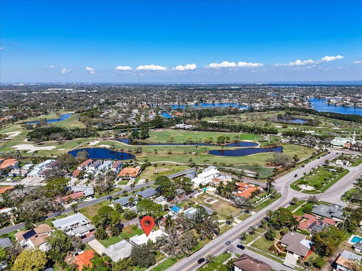 Drone view, showing proximity to Vinoy Golf Club