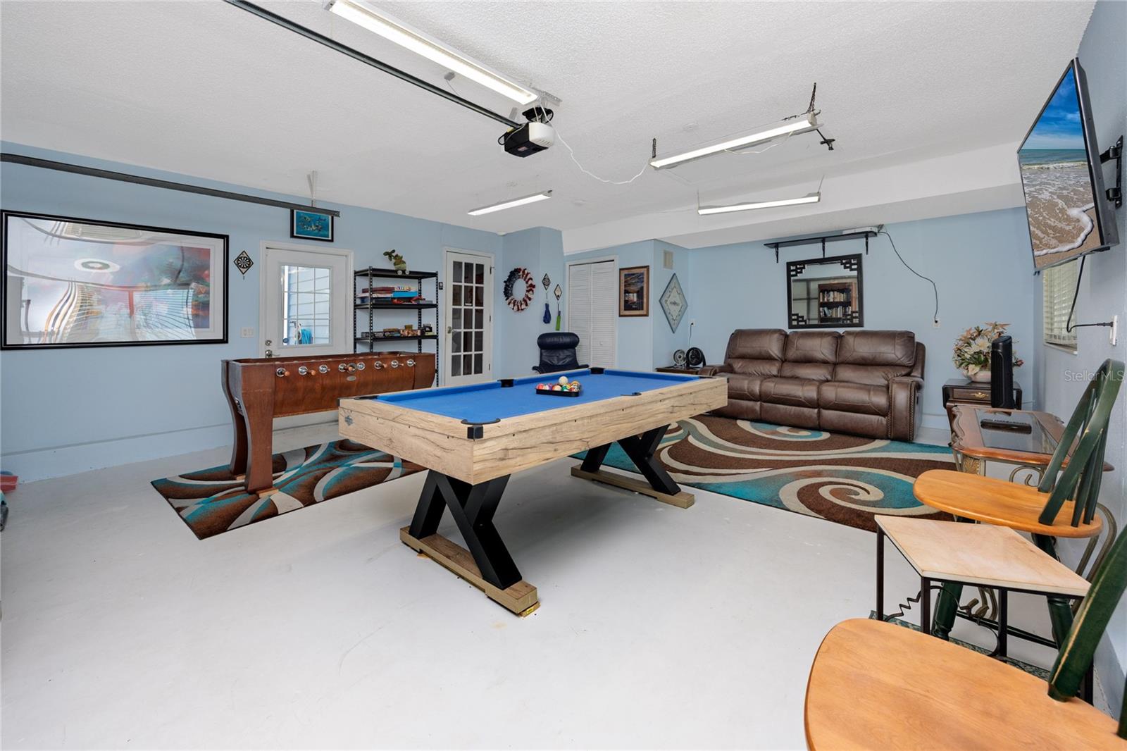 Game room in the garage