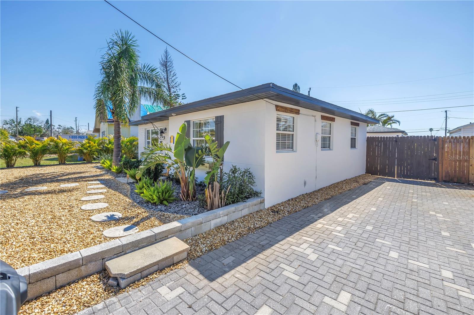 Paver driveway