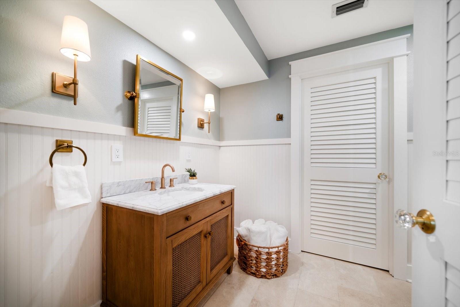 Guest Bathroom