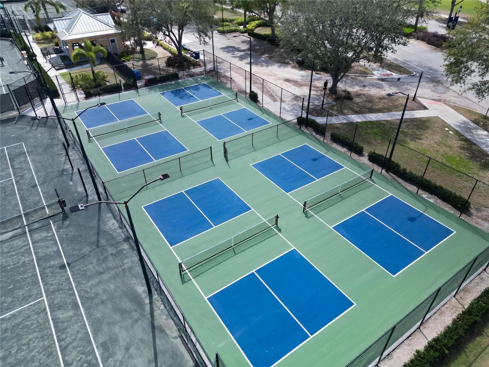 Lighted Community Tennis Courts