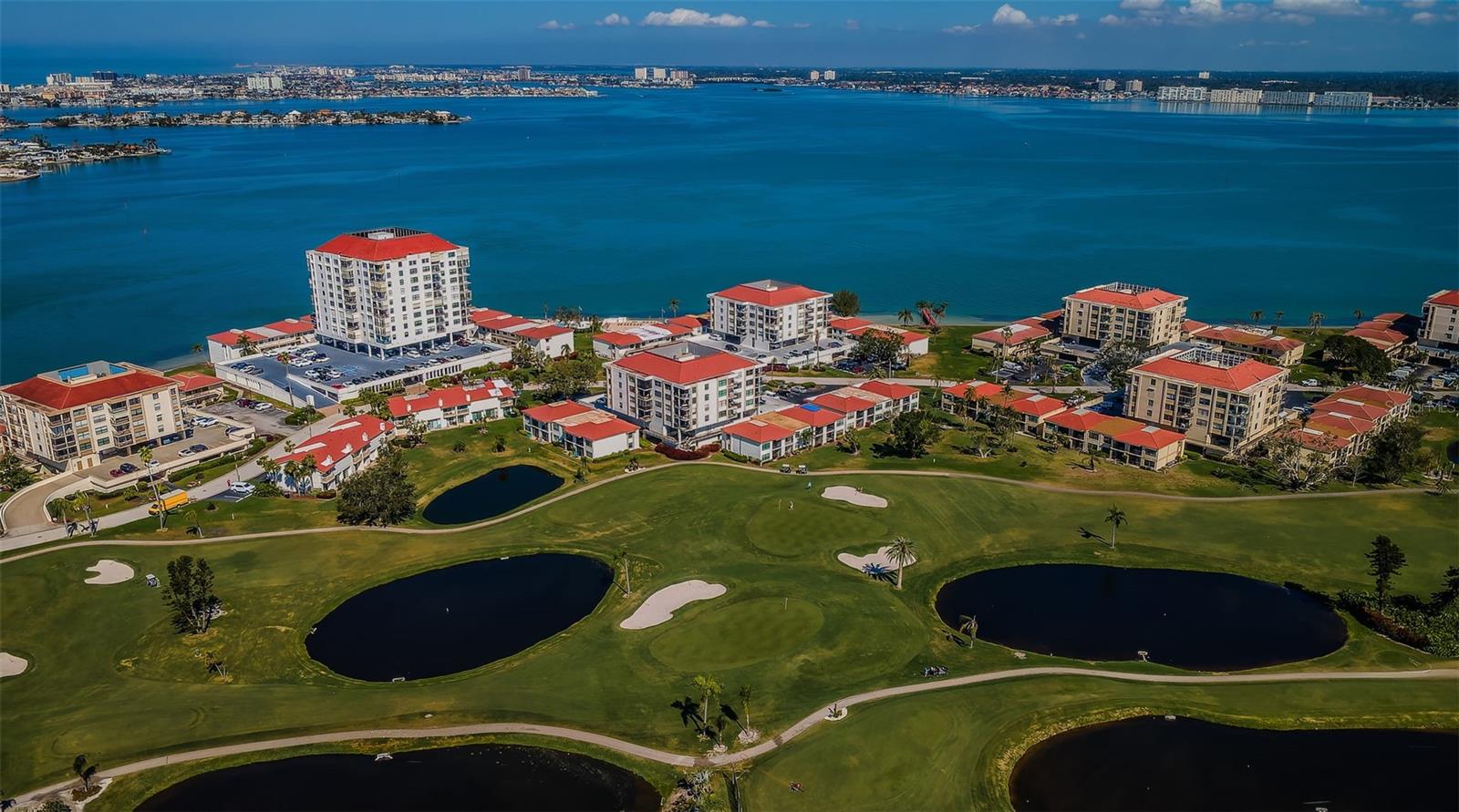 Casa del Mar III - Waterfront Community - in Center of Photo