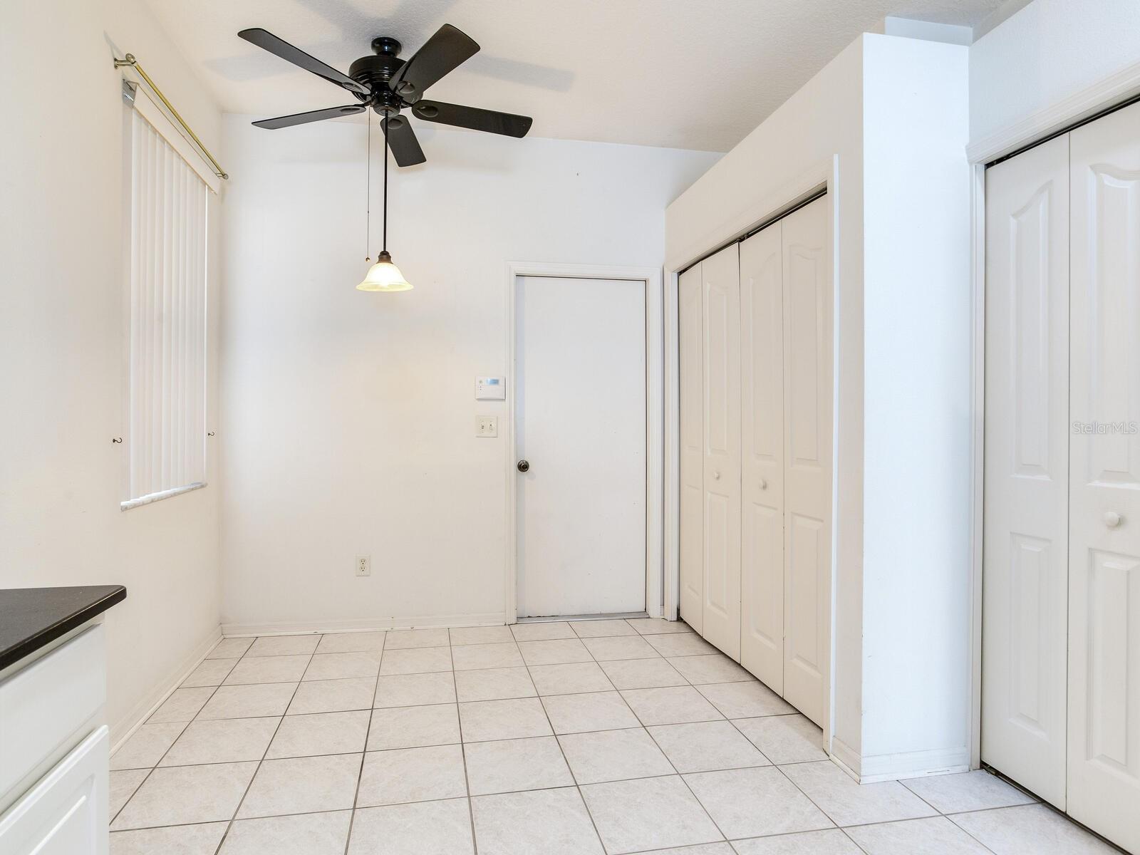 Kitchen Dinette area