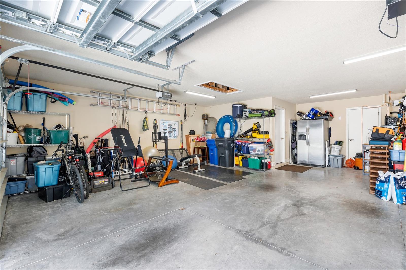 Oversized 3.5 Car Garage