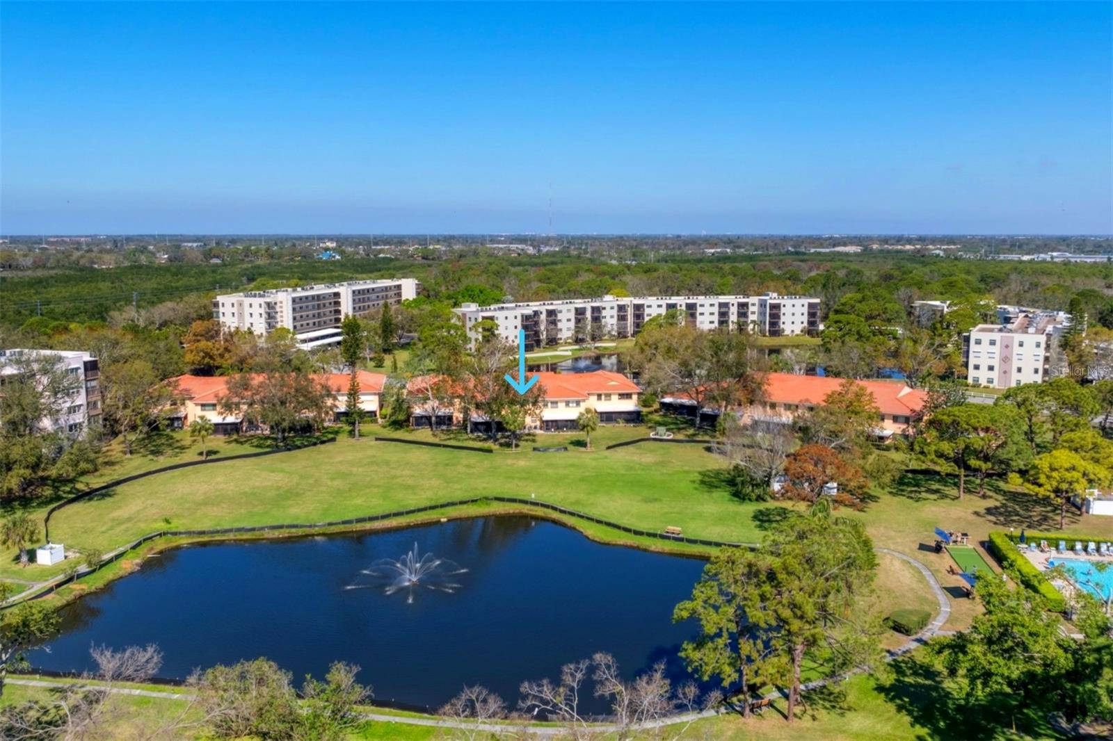 Big pond views from your oversized lanai!