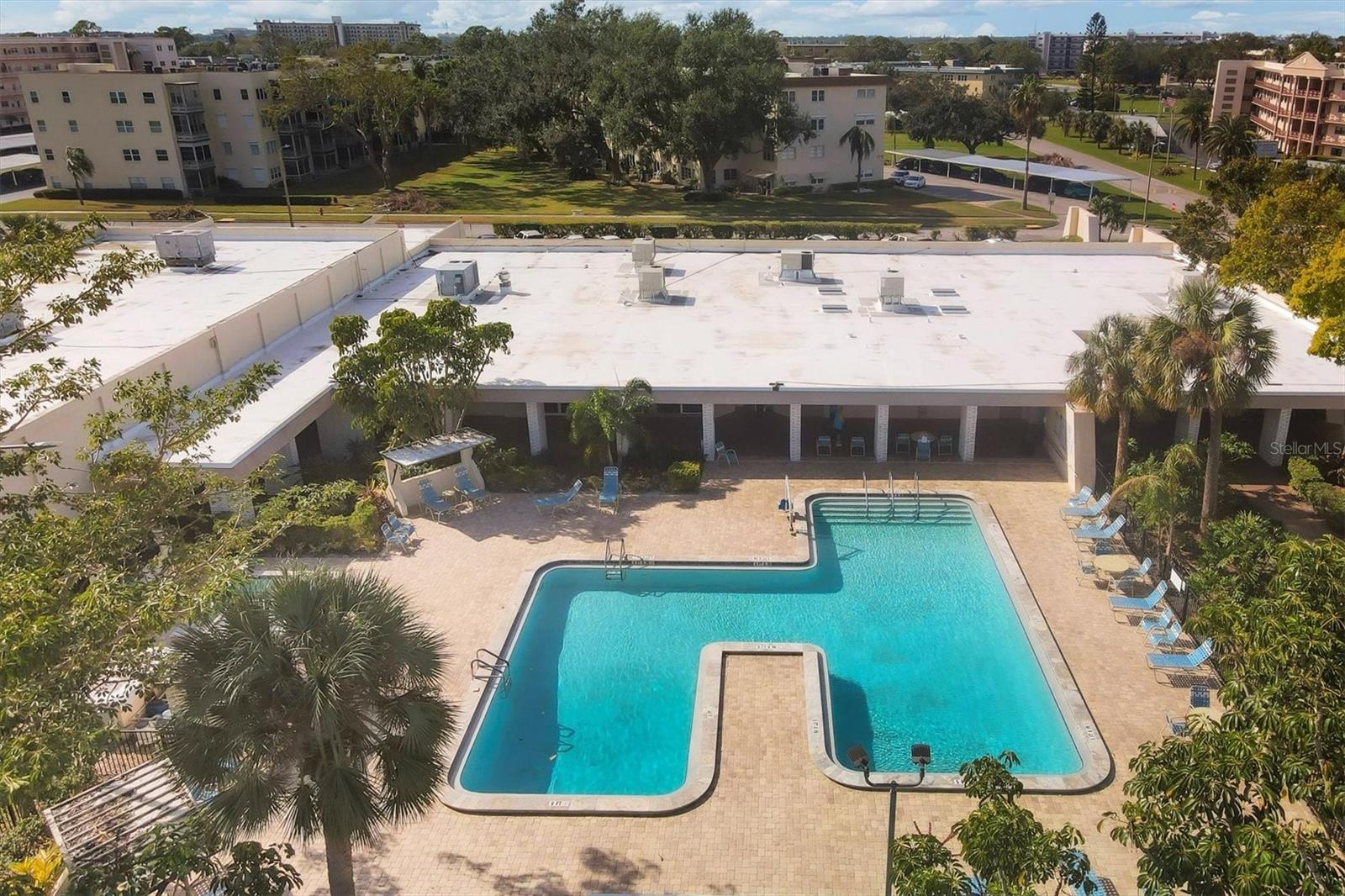 Magnolia center clubhouse and main pool