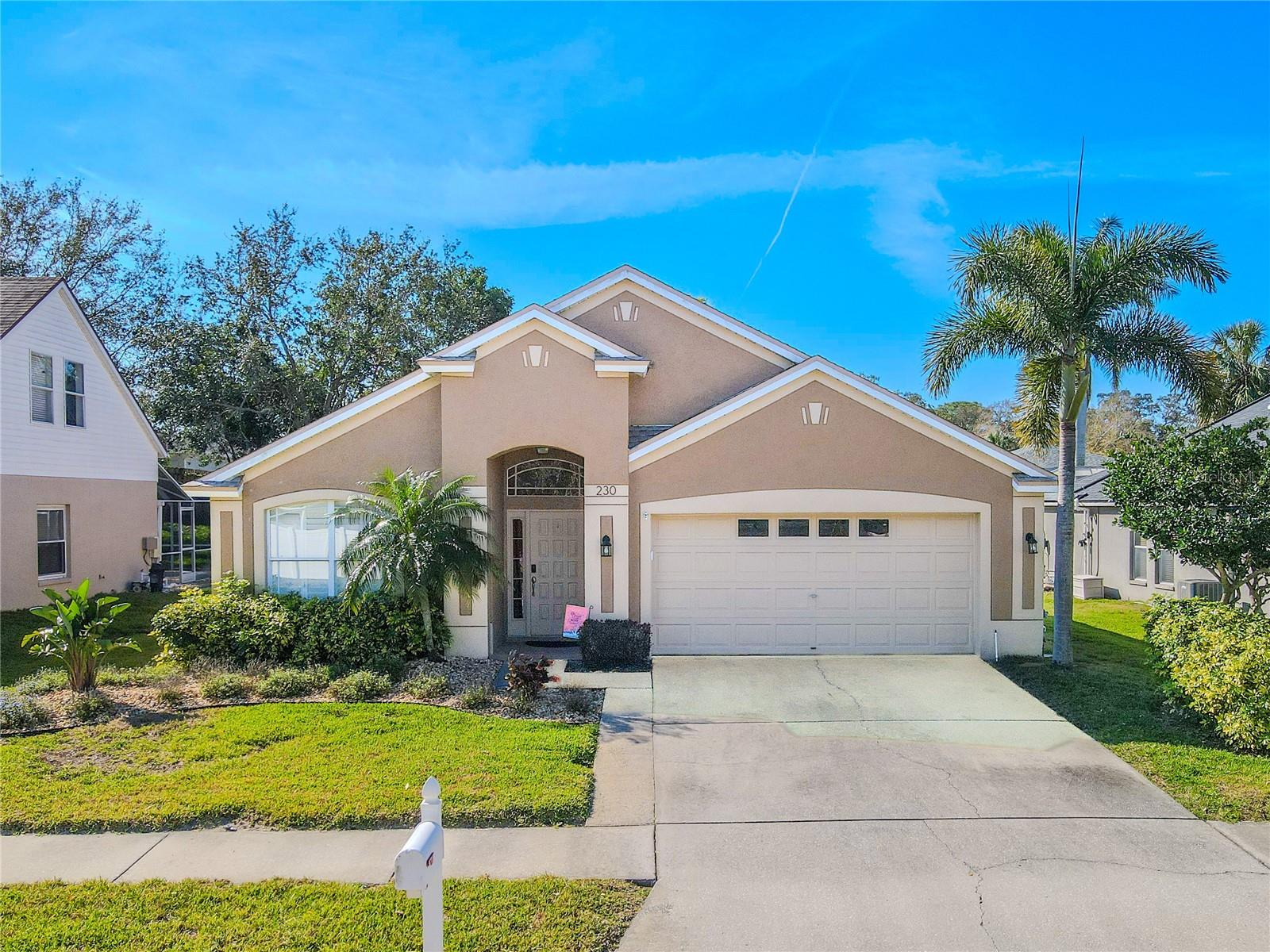 4 bedrooms, 2 baths,  Split Floor plan with 2 car garage, screened in lanai and in ground pool