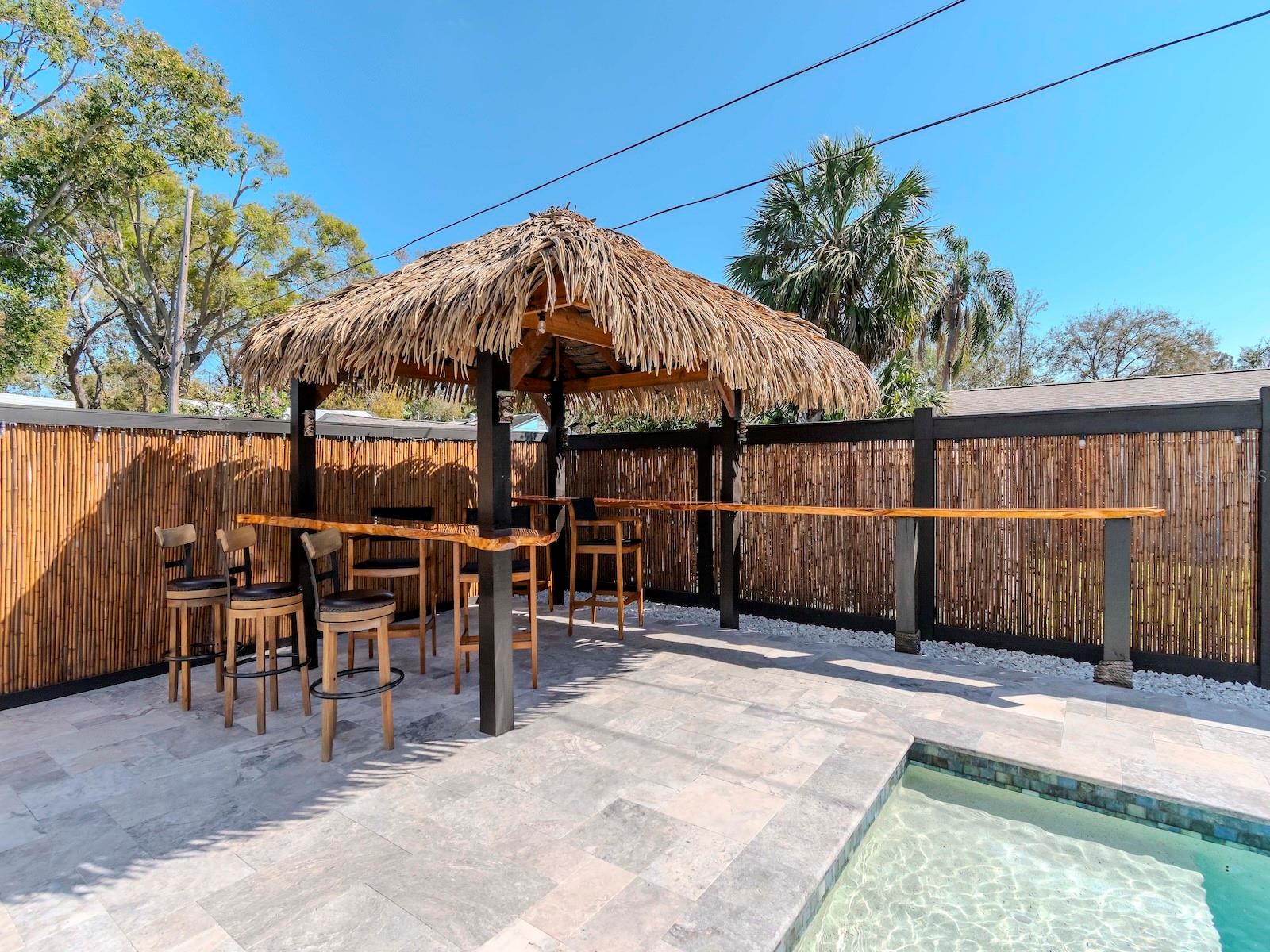 BACK YARD / TIKI BAR