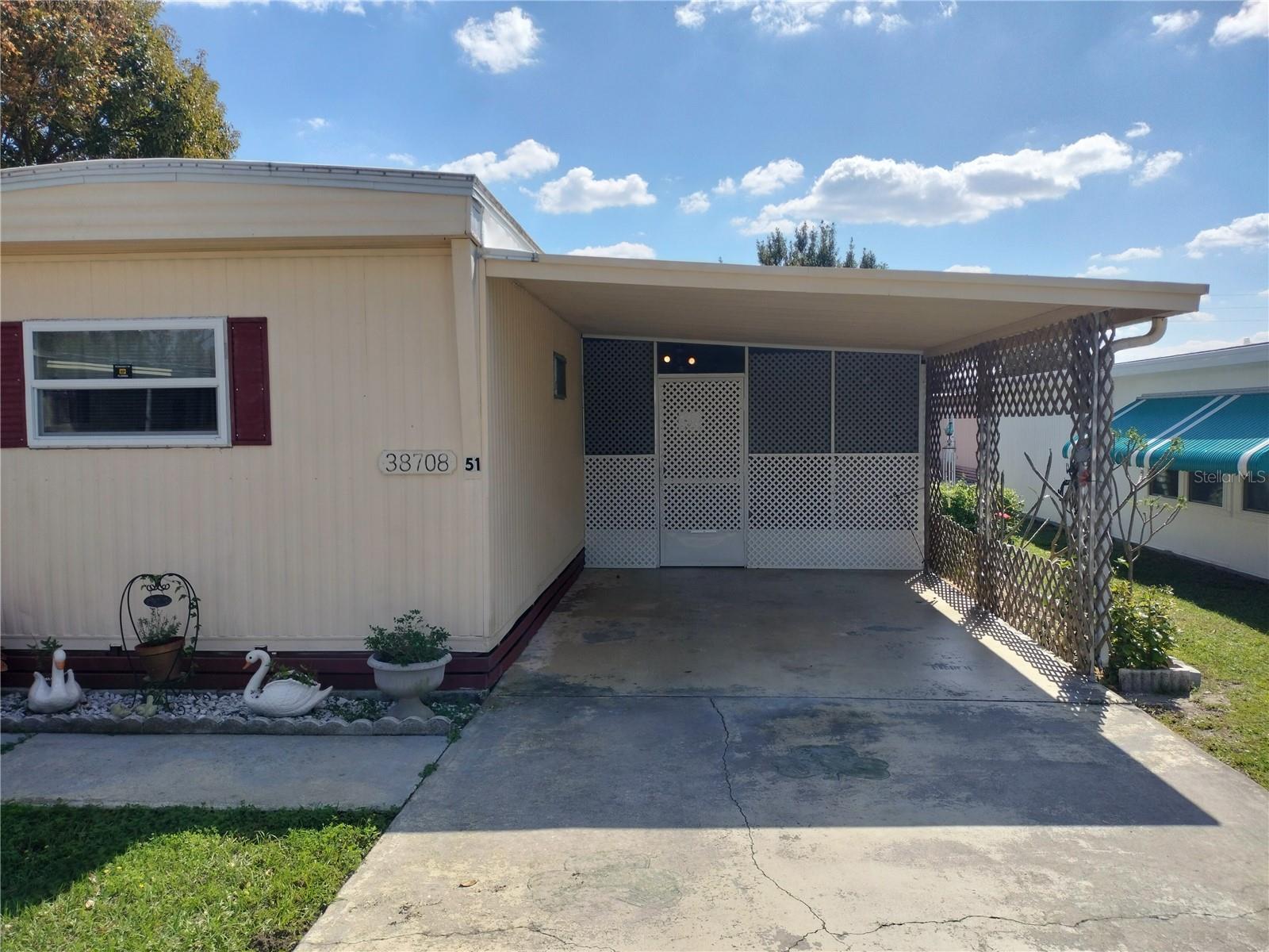 Carport