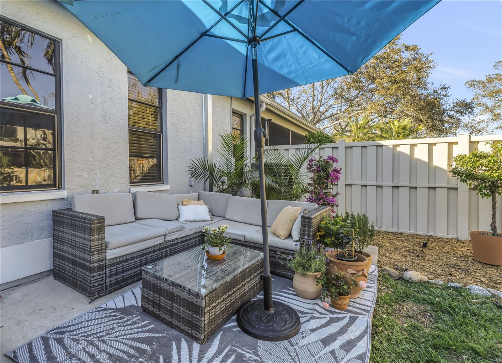 Outdoor seating and Living in the beautiful Florida weather