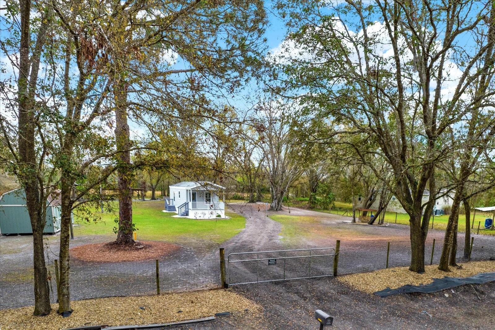 Fenced & Private Oasis