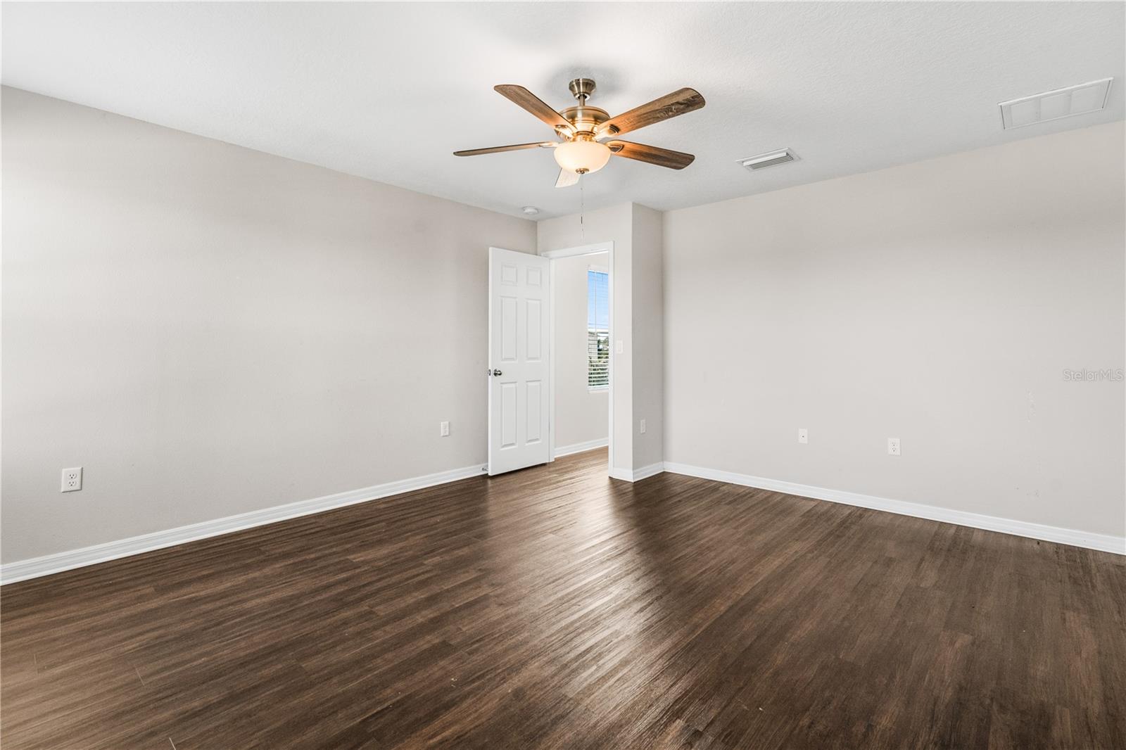 Master Bedroom - Reverse View