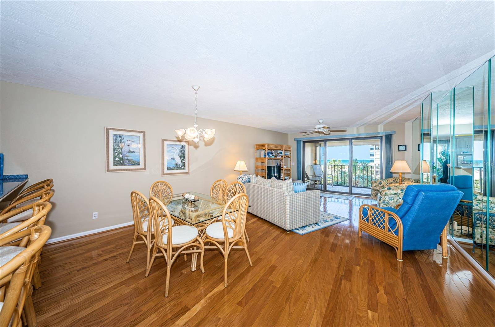 Dining room and living area….you can already see the blue waters of the Gulf of Mexico!