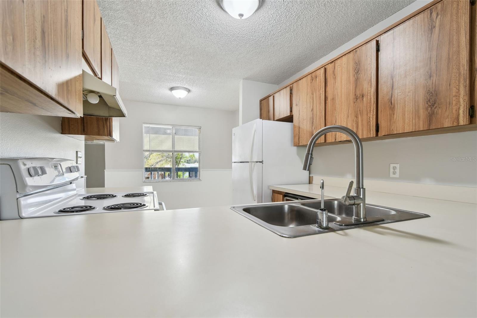 kitchen ready to be customized by it's new owners!