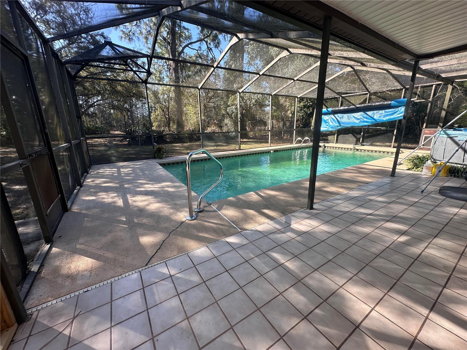 Screened enclosed Pool