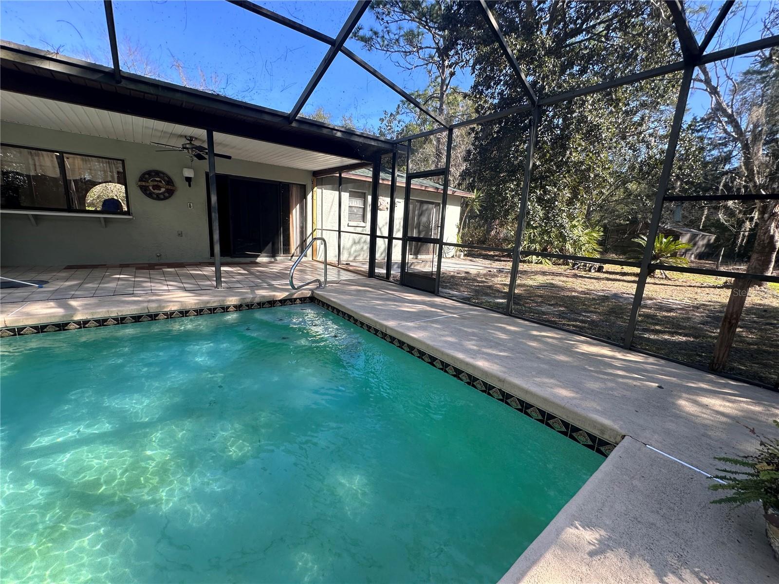 Screened enclosed Pool