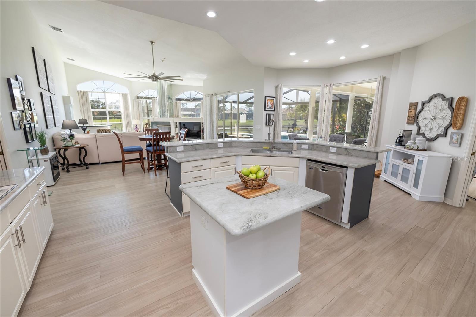 Kitchen has quartz counters