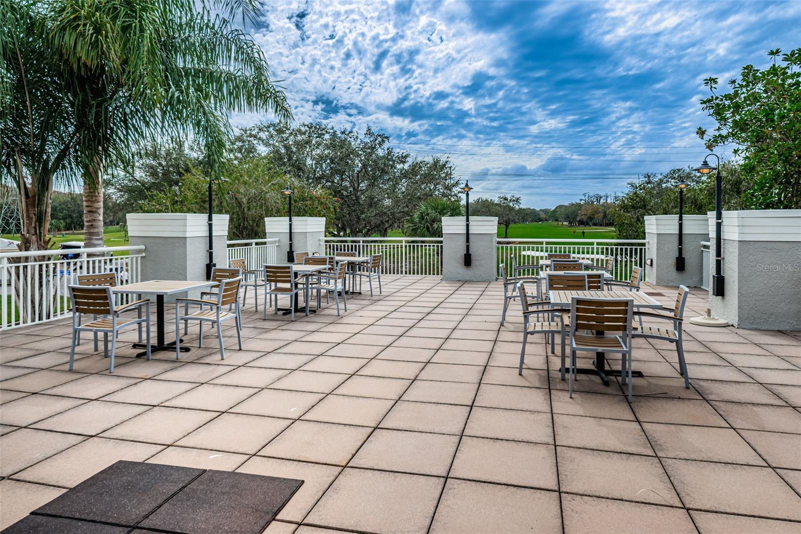 Ardea Banquet room Patio