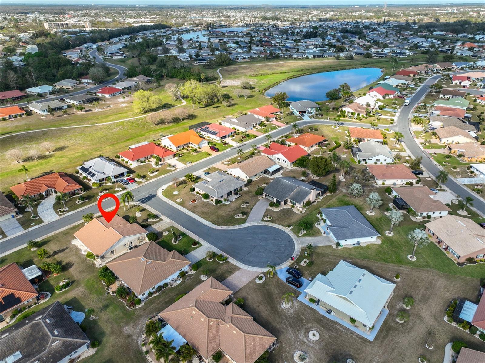 Aerial view of the cul-de-sac