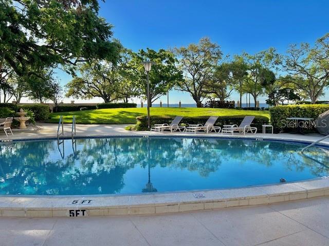 PERFECT TIME OF DAY FOR COCKTAILS BY THE POOL