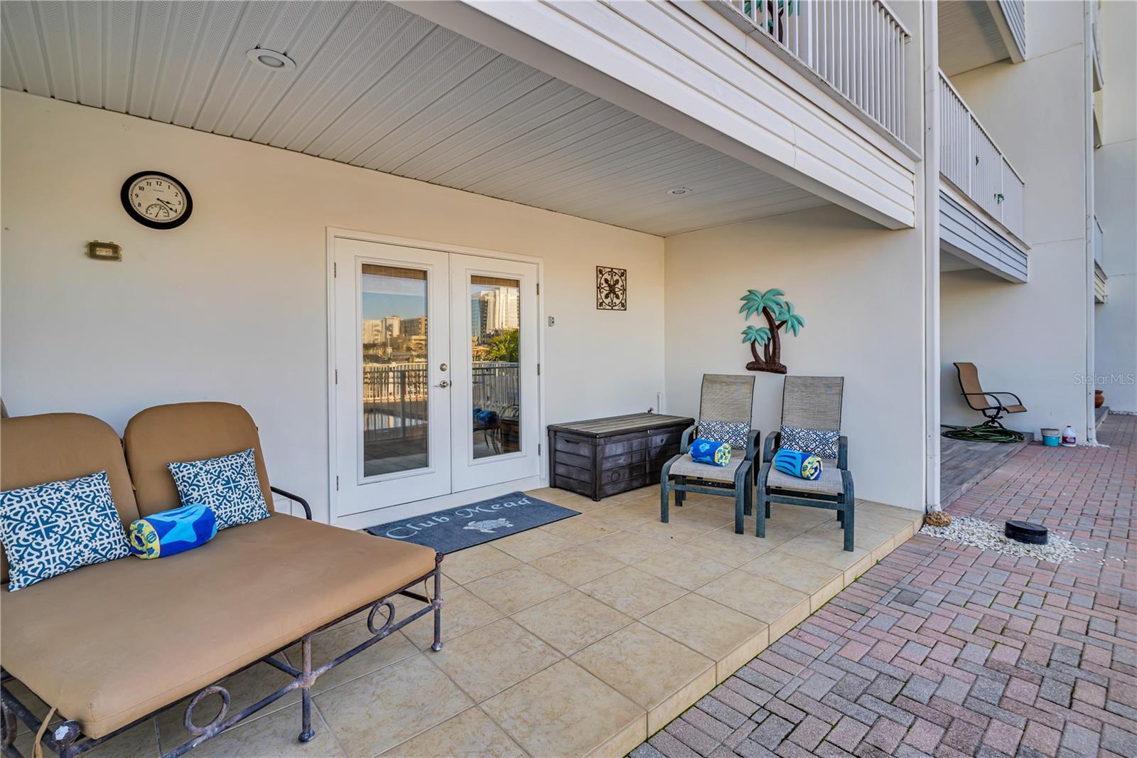 Back patio with homely seating.