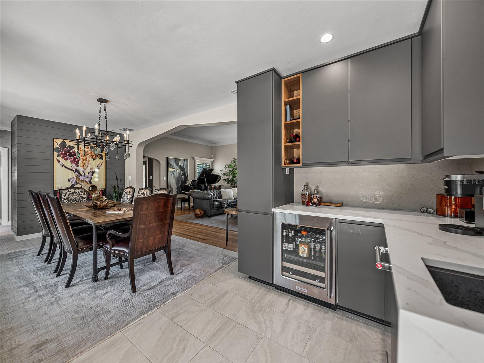 Wet bar and dining room.