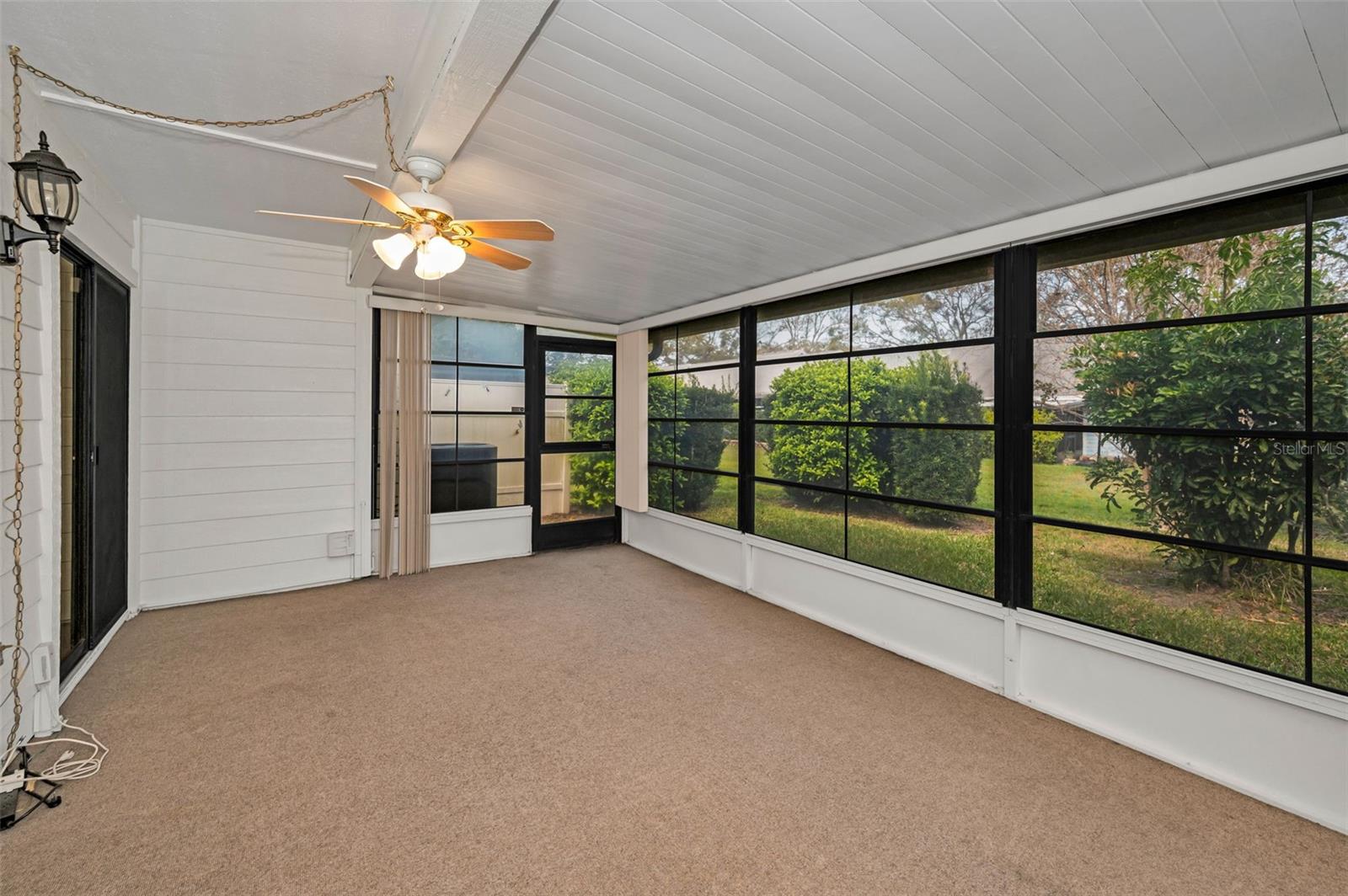 Additional sunroom adds extra living space!