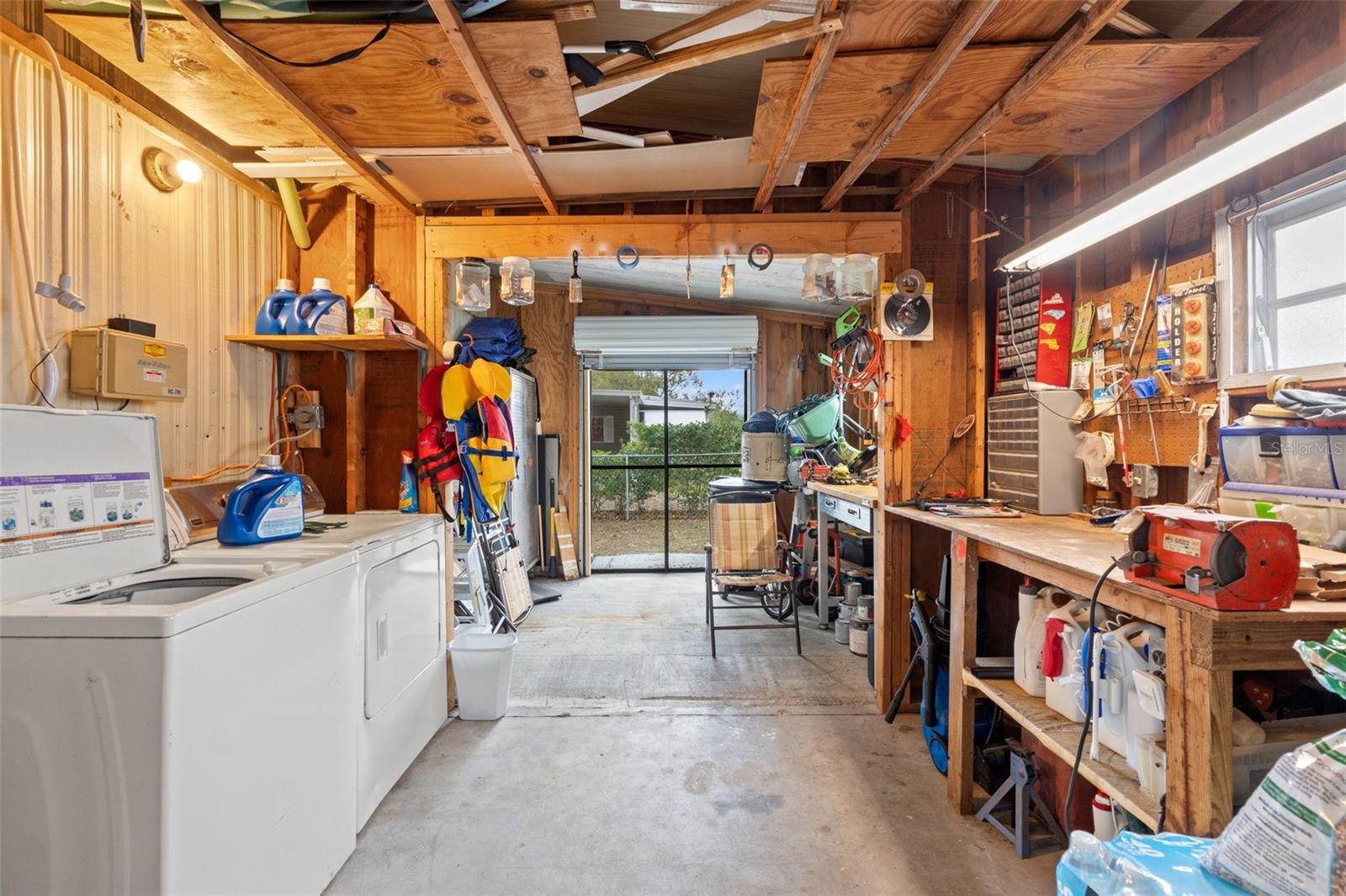 Workshop, Laundry Room & Garage