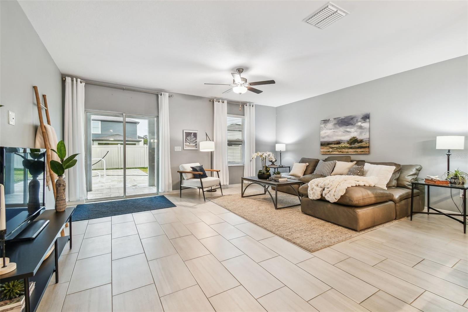 Large open Living Room