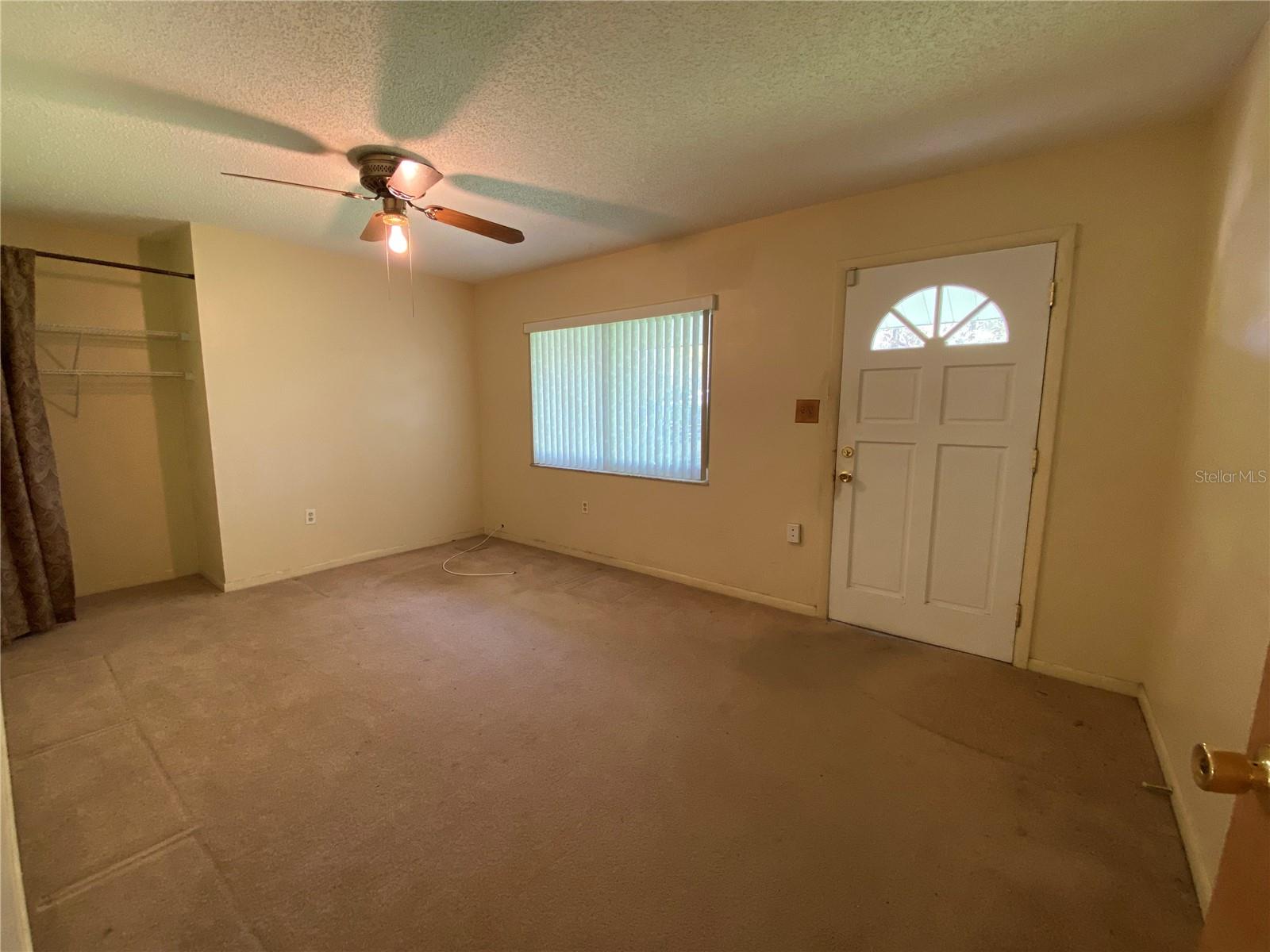 Den / formal living room