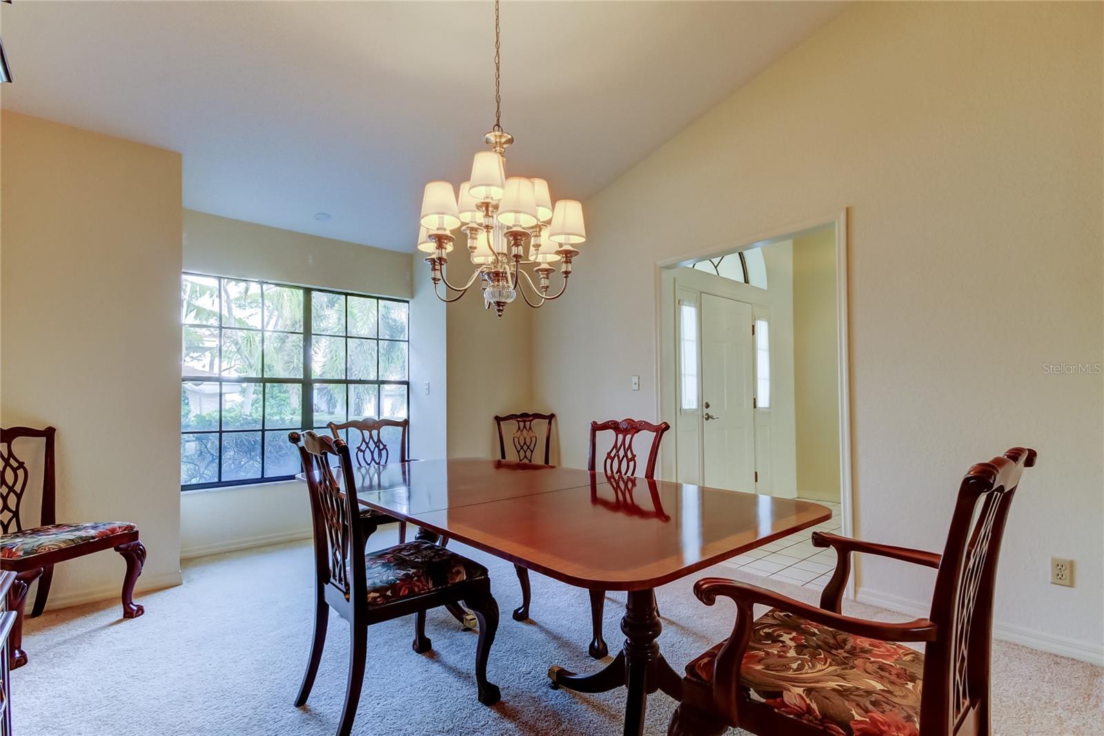 Formal dining room