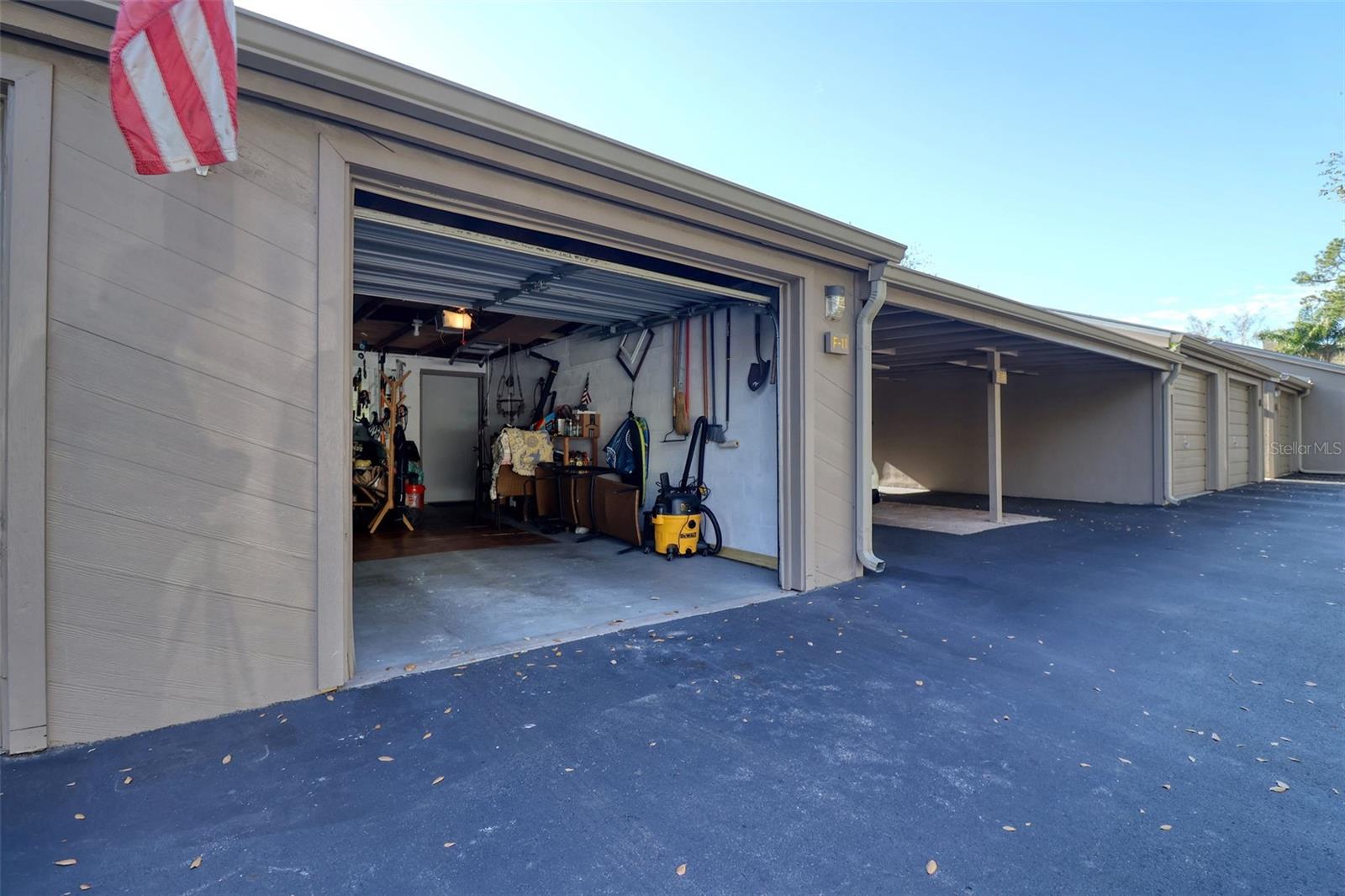 1-Car Garage (not all units have garage)