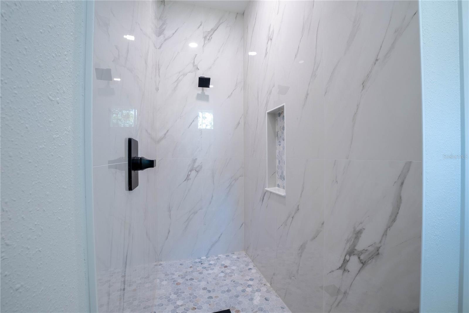 Main Suite Bathroom